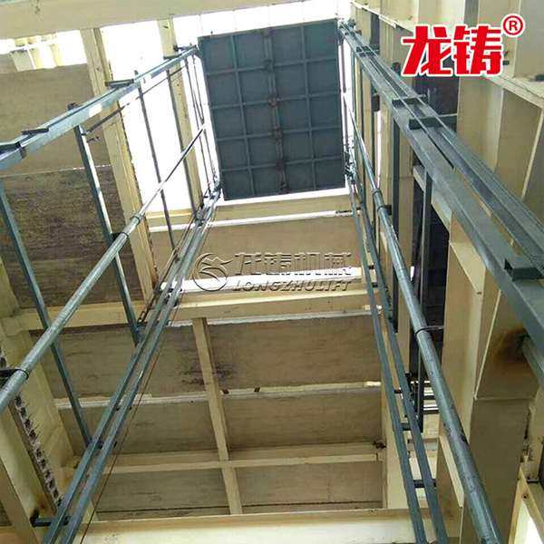 山東省青島市單軌式貨梯升降臺與附著式升降腳手架在濟(jì)南廠家的應(yīng)用