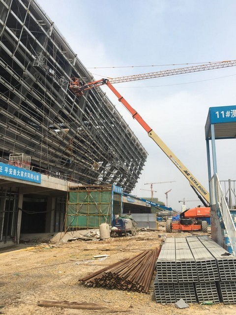 南平市自行曲臂式升降車出租價格與附著式升降腳手架選擇——宏信建發(fā)專業(yè)服務(wù)指南