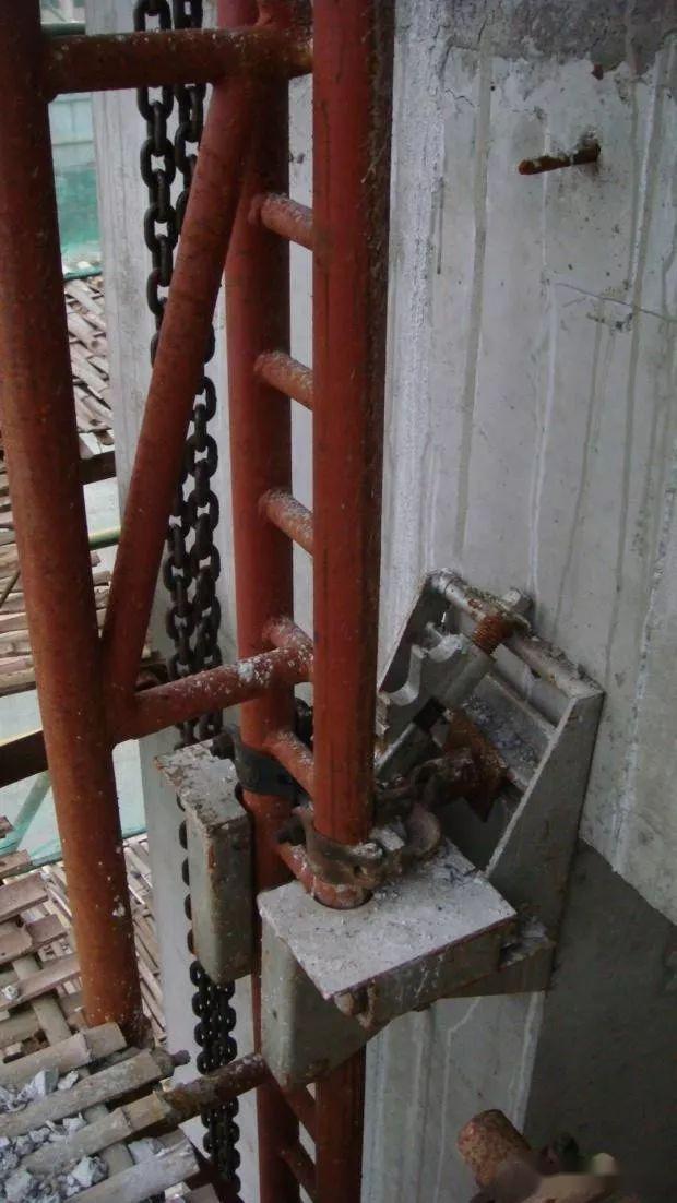 解剖附著式升降腳手架 構(gòu)造拆解、動(dòng)畫演示與檢查要點(diǎn)